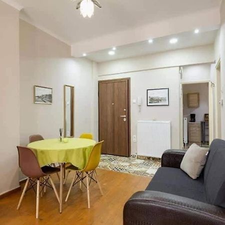 Private Pristine Balcony Home- Heart Of The Center Thessaloniki Buitenkant foto